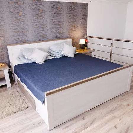 Hidden Gem At Gozsdu&synagogue Area Apartment *