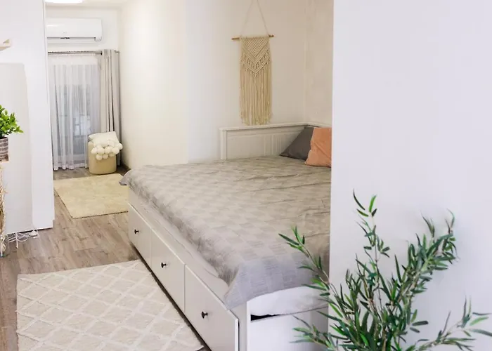 Hidden Gem At Center Next To Gozsdu Garden And Synagogue Appartement Budapest